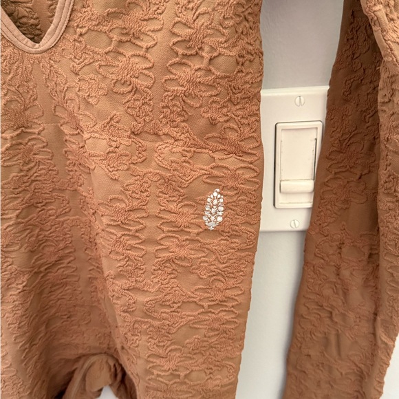 NWOT FP Movement First Position Set - Picture 9 of 11